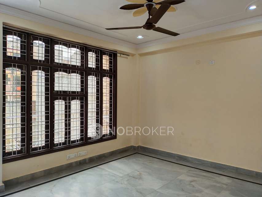 2 BHK Flat for Rent  In Chhattarpur