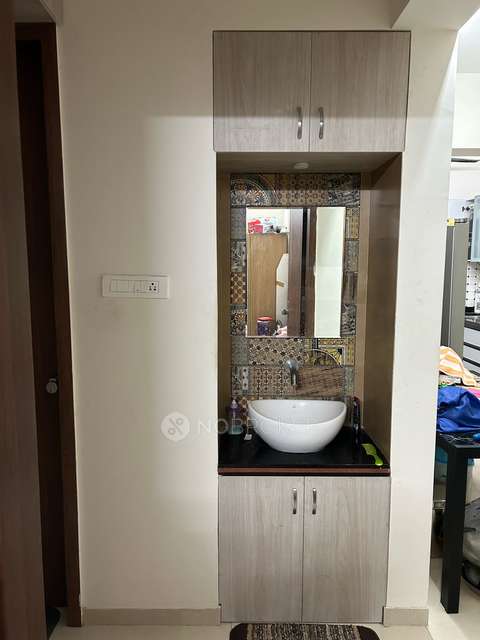 2 BHK Flat In Vision Starwest Phase 2 for Rent  In Tathawade