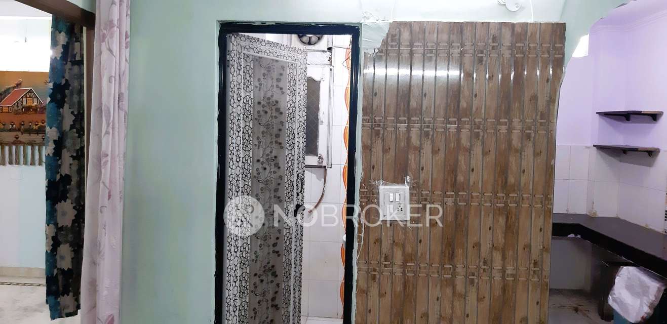 2 BHK Flat In Tia Apartment For Sale  In Mahavir Enclave Part 1