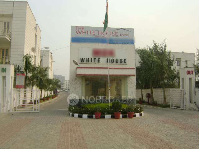 2 BHK Flat In The White House for Rent  In Sector 57