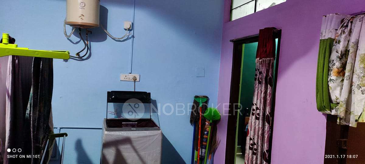 1 BHK Flat In Royal Residency For Sale  In Masab Tank