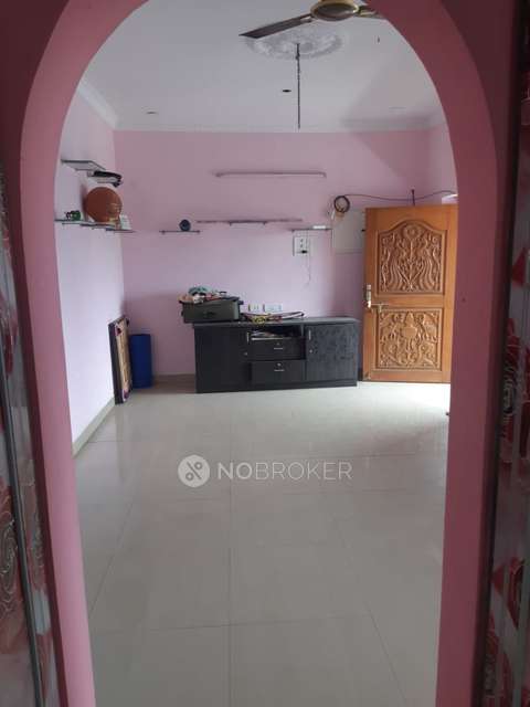 2 BHK Flat In Mahalaksmi Flats For Sale  In Guindy