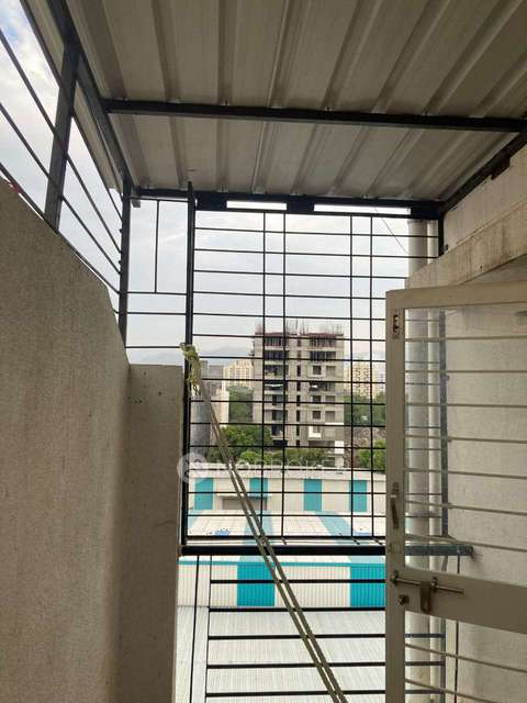 1 BHK Flat In Arena Housing Society for Rent  In Jagdamba Bhawan Marg