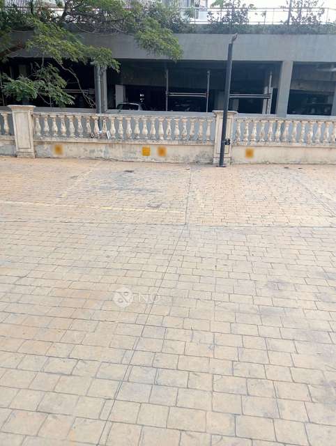 2 BHK Flat In Pride Palms For Sale  In Kolshet, Thane West