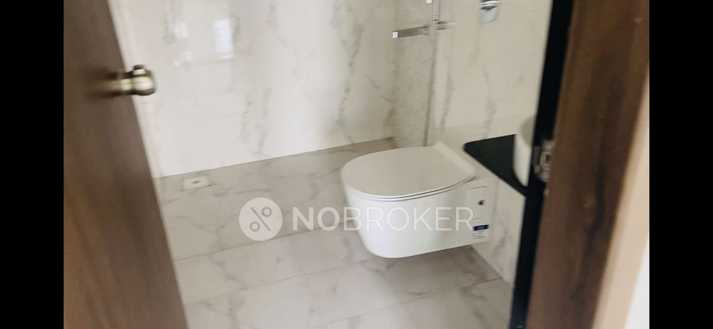 2 BHK Flat In Majestique Towers for Rent  In Kharadi