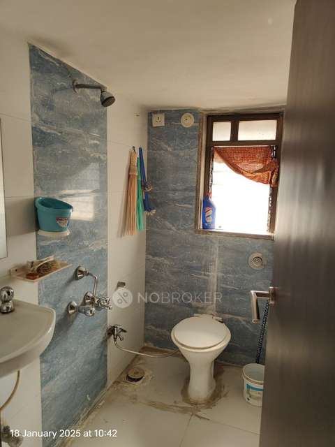 1 BHK Flat In Bhanushanti Complex For Sale  In Malad East