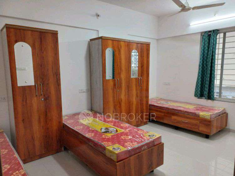 PG for Girls in Karvenagar