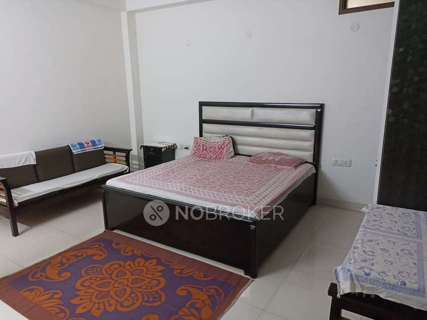 PG for Anyone in Mahipalpur Ext