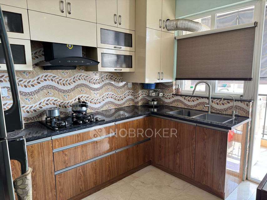 4+ BHK House For Sale  In Sector 57