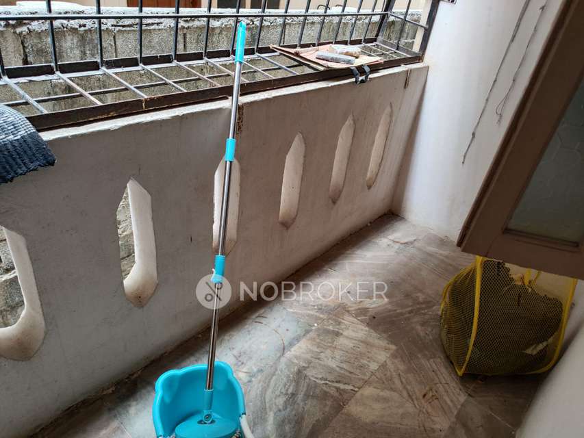 2 BHK Flat In Bharathi Niliyam For Sale  In  Yousufguda, 