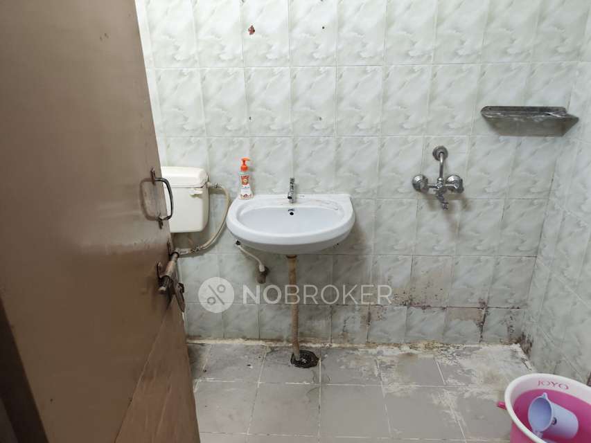 2 BHK Flat In Bharathi Niliyam For Sale  In  Yousufguda, 