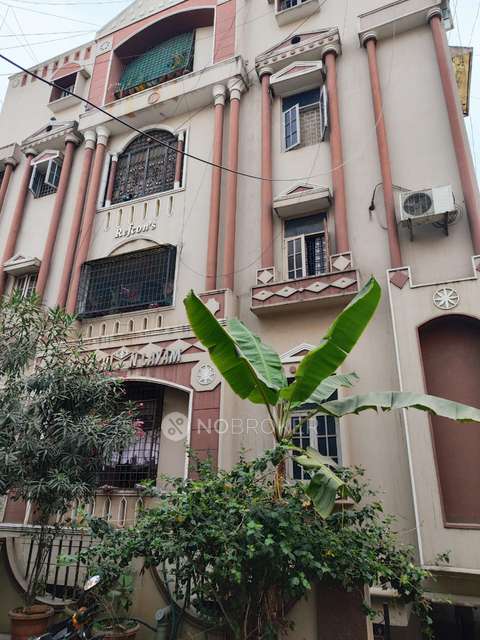 2 BHK Flat In Bharathi Niliyam For Sale  In  Yousufguda, 
