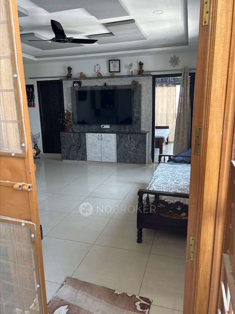 2 BHK Flat In Lingamsetty Arcade For Sale  In Quthbullapur