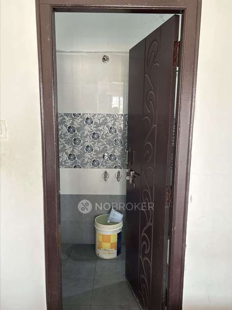 2 BHK Flat In Lingamsetty Arcade For Sale  In Quthbullapur