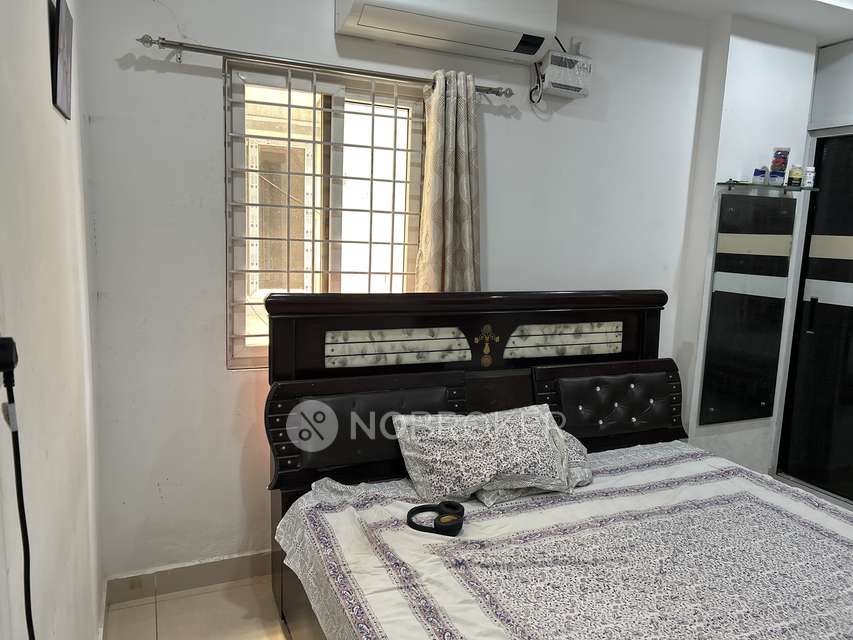 2 BHK Flat In Lingamsetty Arcade For Sale  In Quthbullapur
