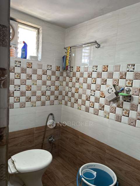 2 BHK Flat In Lingamsetty Arcade For Sale  In Quthbullapur