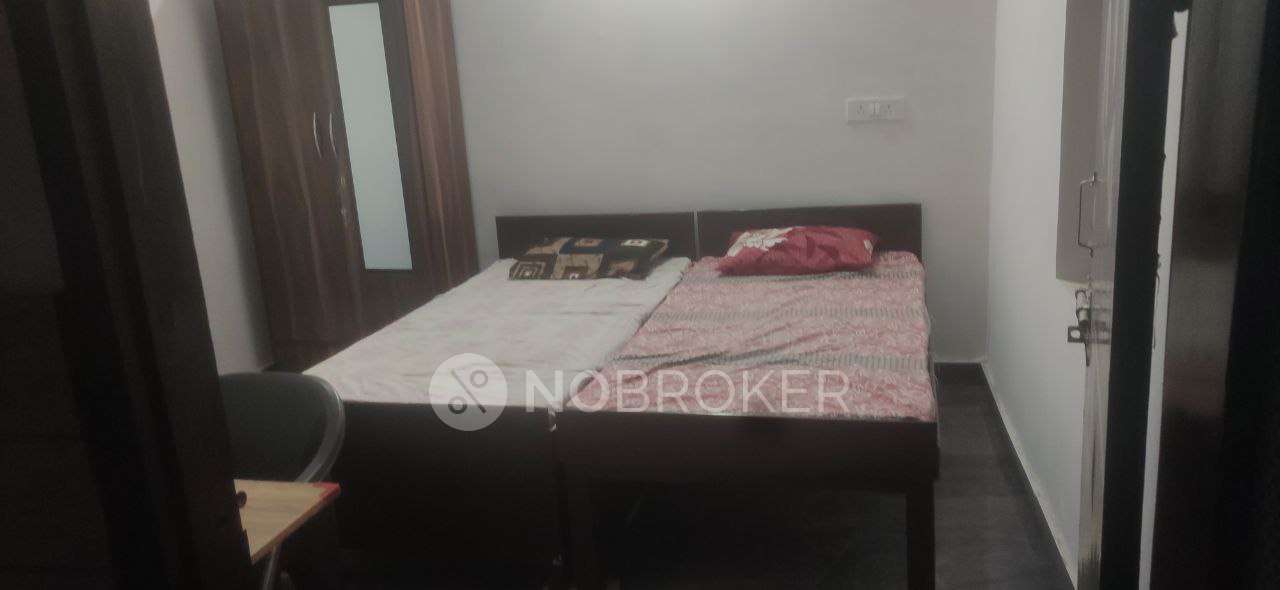 PG for Boys in Dankaur