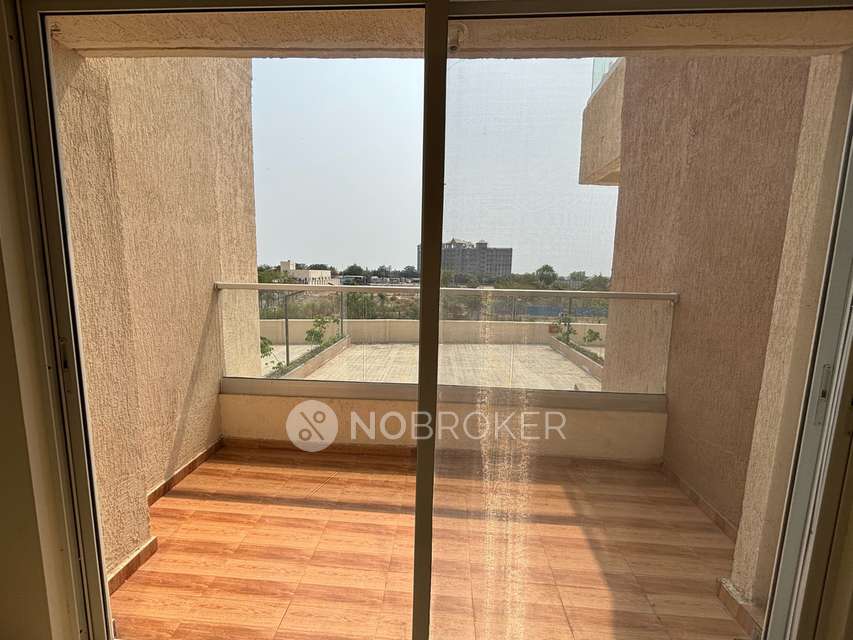 2 BHK Flat In Vtp Beaumonde Tower 1 for Rent In Manjari Khurd