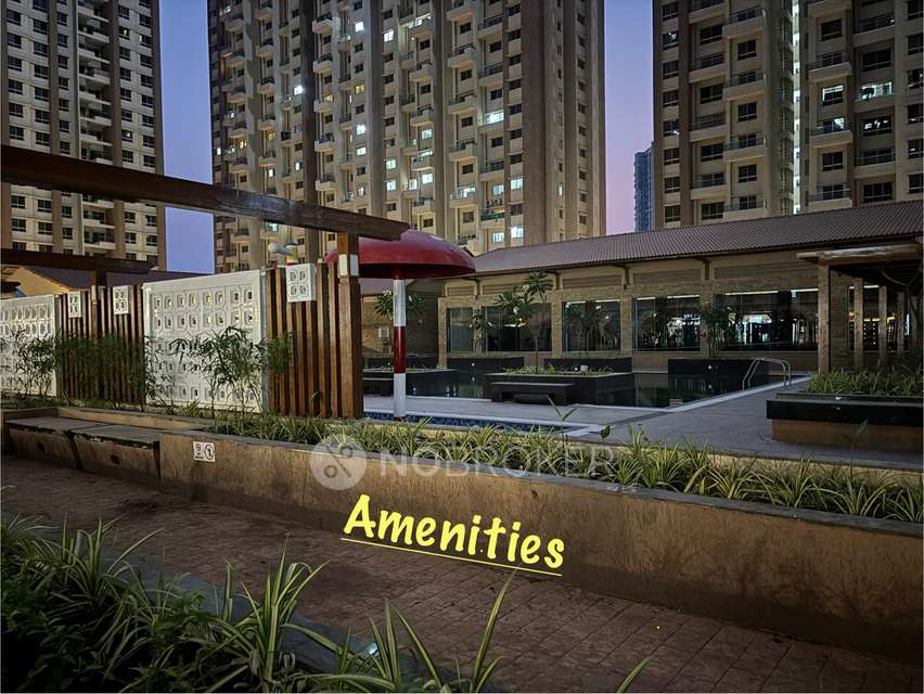 2 BHK Flat In Vtp Beaumonde Tower 1 for Rent In Manjari Khurd