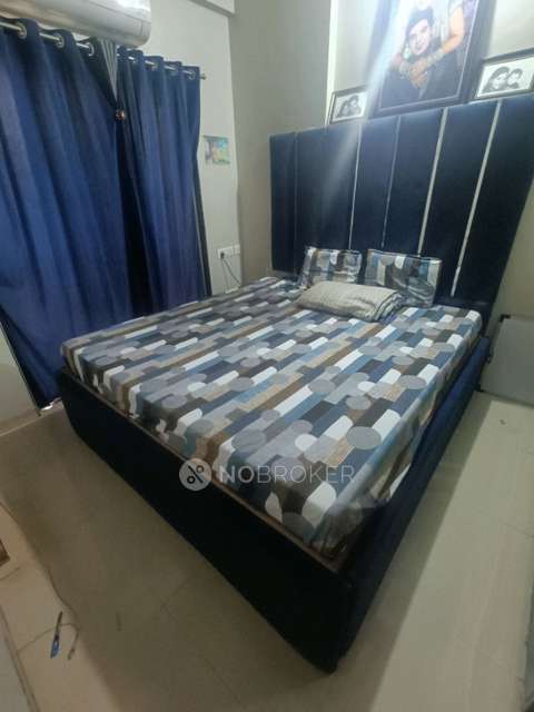 2 BHK Flat In Royce Paradise B7 For Sale  In Khadakpada