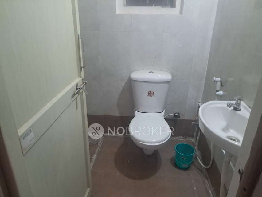 Shared Room for Female In 2 BHK  In Pmrda A21 Shivneri, Sector 12 In Bhosari