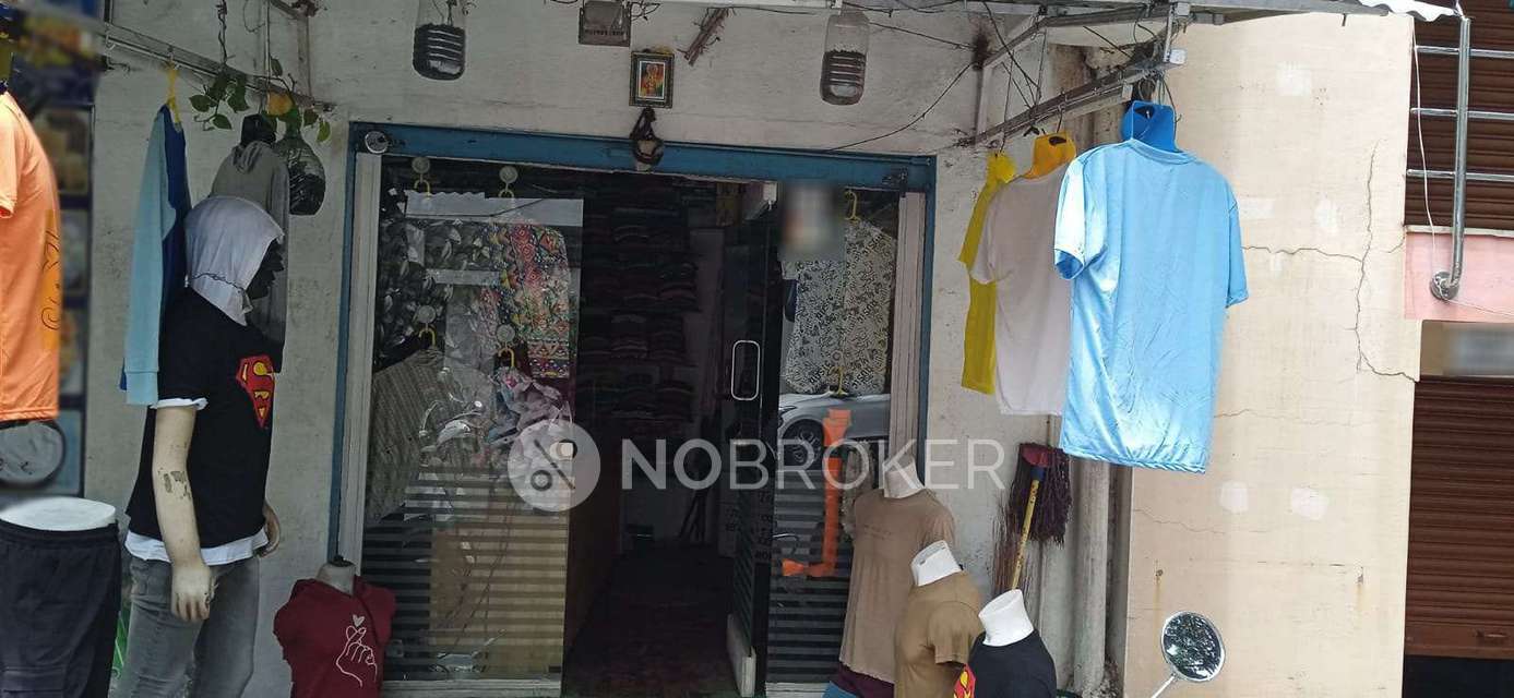 Shop in  J. P. Nagar , Ist Phase, Bangalore for Rent 