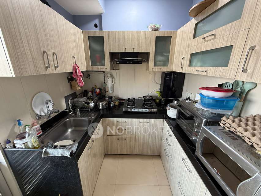 2 BHK Flat In Gundecha Symphony For Sale  In Andheri West