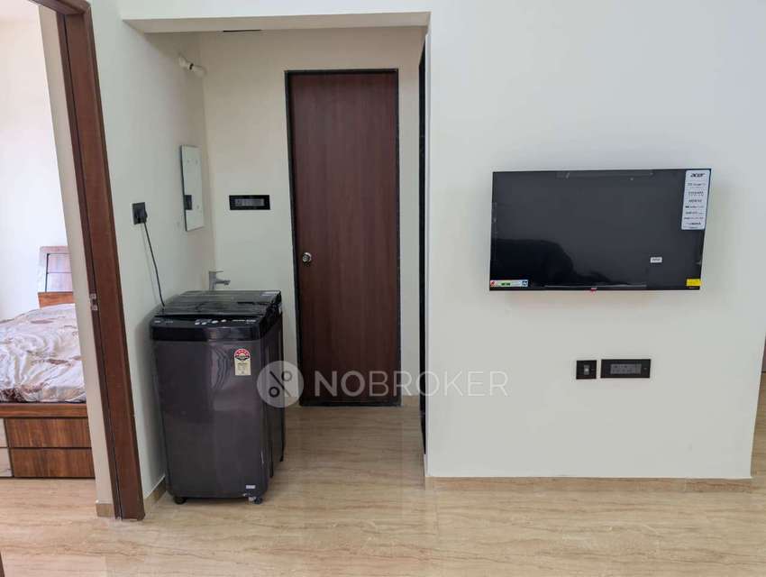 1 BHK Villa In Amanora Adreno Towers for Rent  In Hadapsar