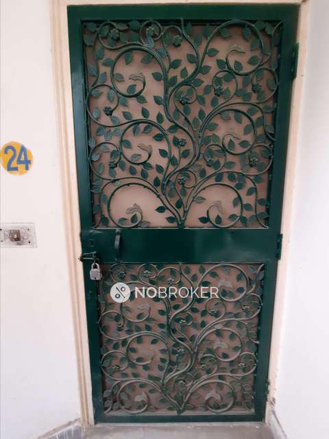 1 BHK Flat In Yogmaya Apartment For Sale  In Vasant Kunj