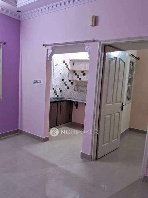 1 BHK Flat for Lease  In J. P. Nagar