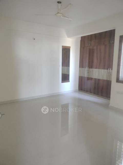 3 BHK Flat In Saideep Hulas for Rent  In Old Madras Road 