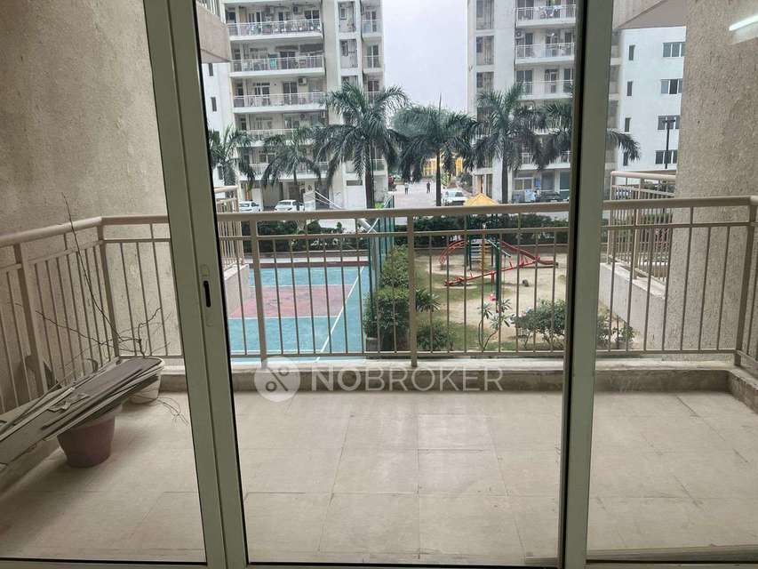 3 BHK Flat In Coral Wood For Sale  In Coralwood Apartment