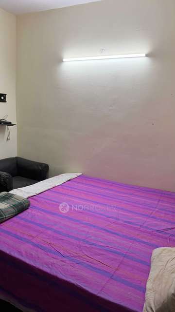 2 BHK Flat In Pinewood Enclave for Rent  In Wave City Marg