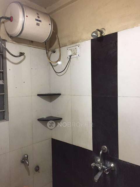 1 BHK Flat In Pawar Heights For Sale  In Hadapsar