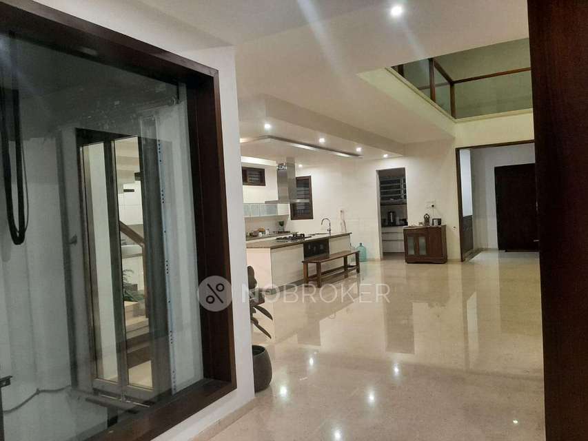 4+ BHK Villa In Ambra for Rent  In Smv Layout