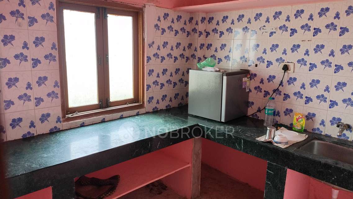 Single Room for Male In 2 BHK  In Ahmed Mansion Shaikpet, Qutub Shahi Tombs In Qutub Shahi Tombs