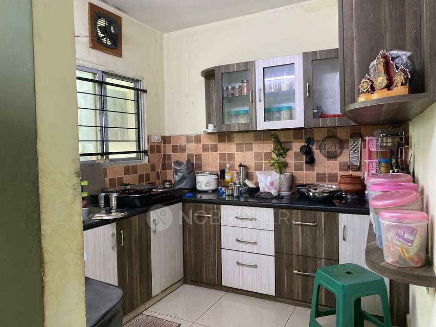 3 BHK Flat In Metropolis Block 6 For Sale  In Sultan Nagar, 