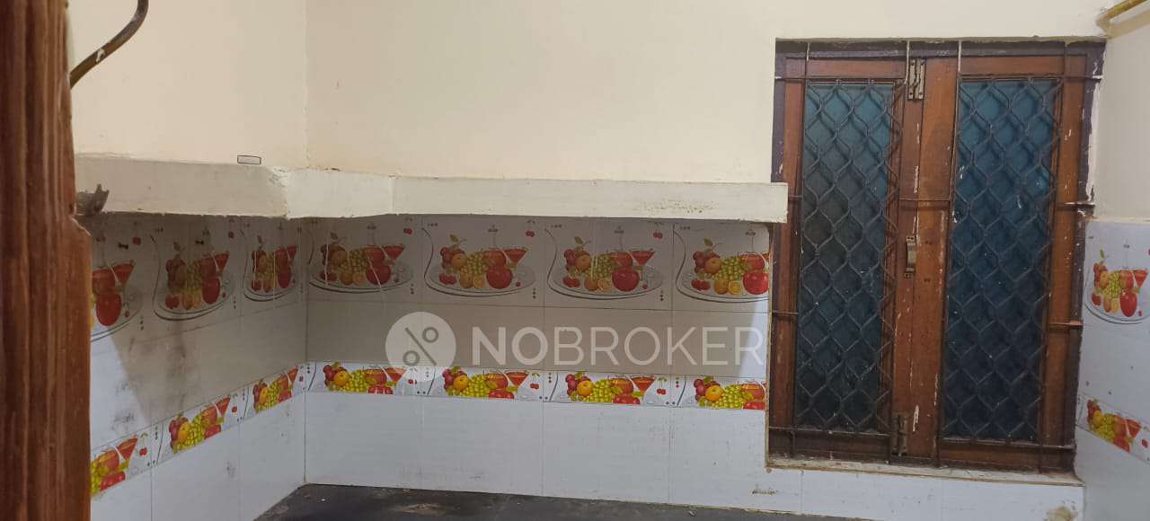 1 BHK Flat for Rent  In Uttam Nagar