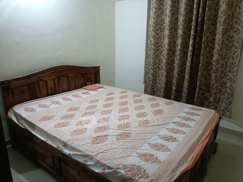 2 BHK Flat In Kumar Purva, Hadapsar for Rent  In Keshav Nagar