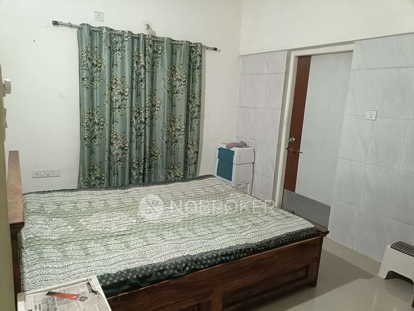 2 BHK Flat In Kumar Purva, Hadapsar for Rent  In Keshav Nagar