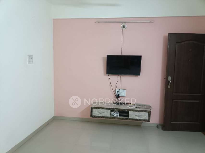 2 BHK Flat In Kumar Purva, Hadapsar for Rent  In Keshav Nagar