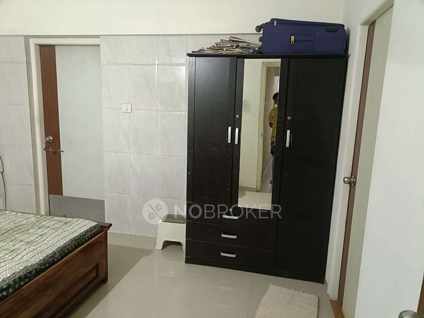 2 BHK Flat In Kumar Purva, Hadapsar for Rent  In Keshav Nagar