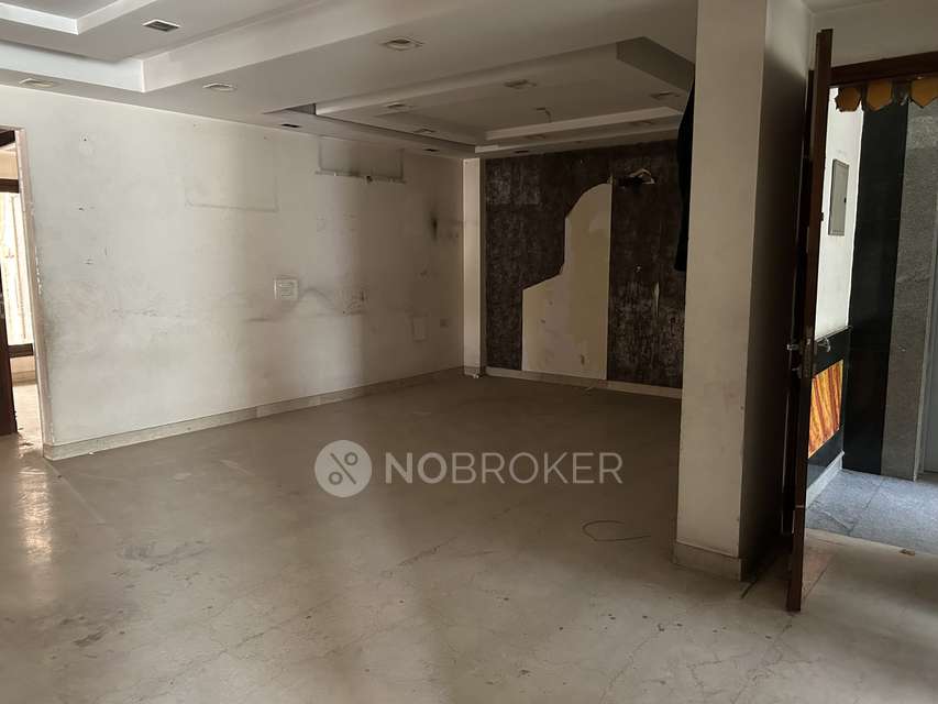 4 BHK Flat In Surya Niketan,  For Sale  In Anand Vihar