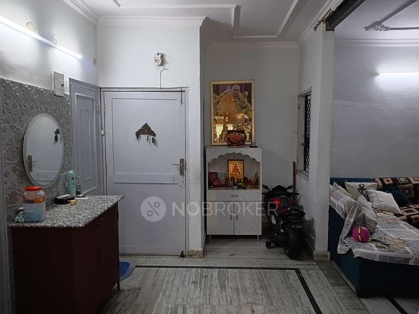 3 BHK Flat For Sale  In Krishna Nagar