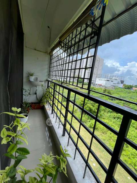 2 BHK Flat In Shri Jananis Vanila For Sale  In Padur