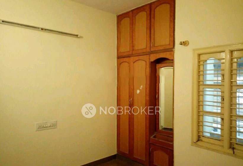 4+ BHK Flat In Standalone Building  For Sale  In Banashankari