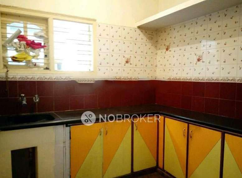 4+ BHK Flat In Standalone Building  For Sale  In Banashankari