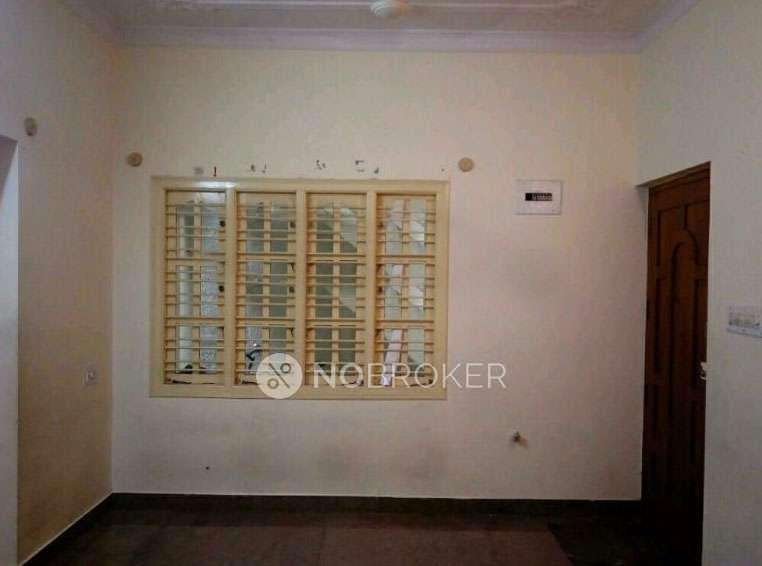 4+ BHK Flat In Standalone Building  For Sale  In Banashankari