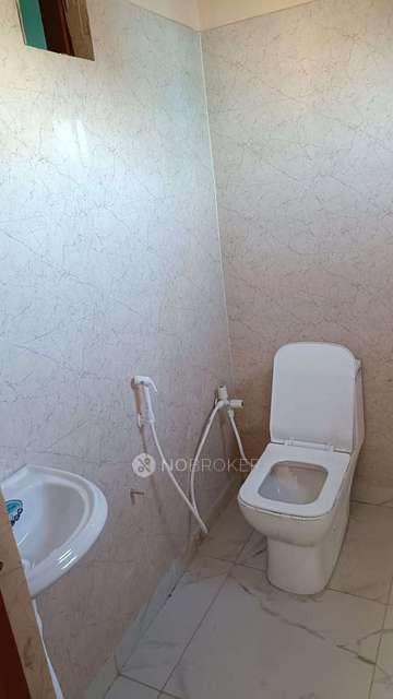 PG for Girls in Sector 59,