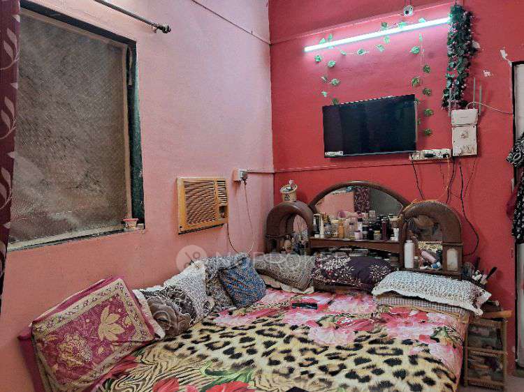 Co-Working  space in Shri Dingeshwar Talav, Mumbai for sale 